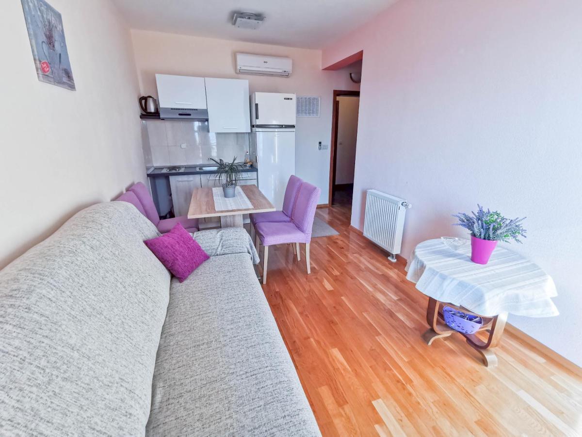 Apartments Vukovic Vanja Makarska Luaran gambar