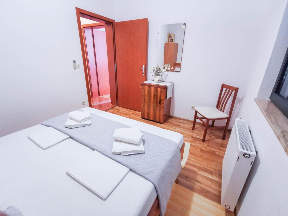 Apartments Vukovic Vanja Makarska Luaran gambar