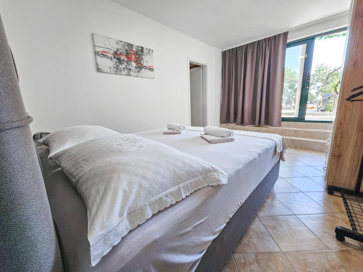 Apartments Vukovic Vanja Makarska Luaran gambar