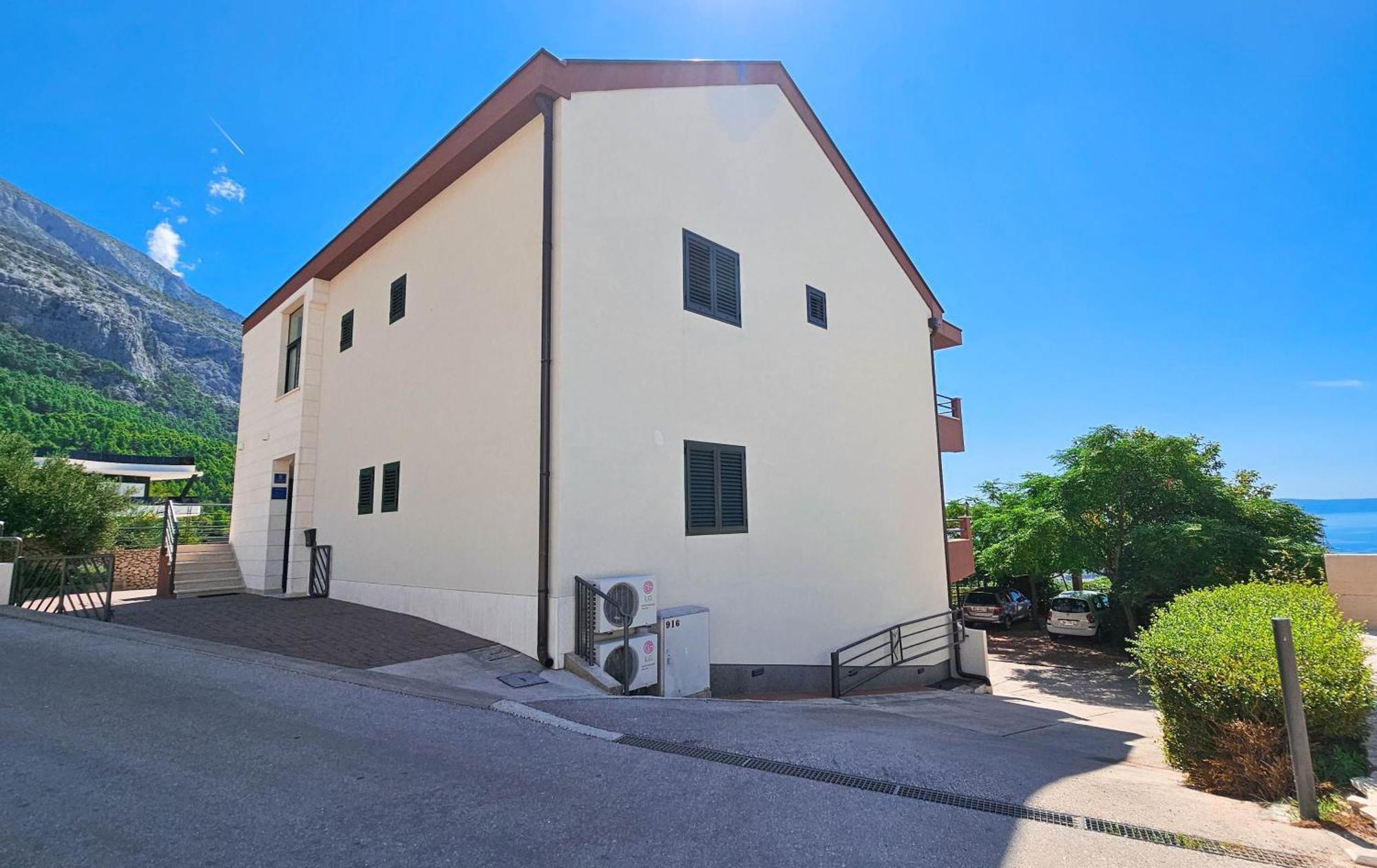 Apartments Vukovic Vanja Makarska Luaran gambar